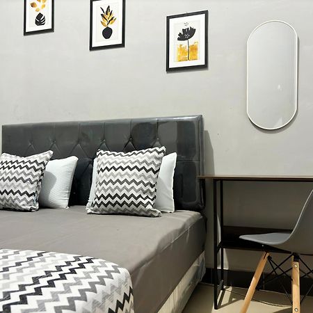 Jogja Day Inn Yogyakarta Eksteriør bilde