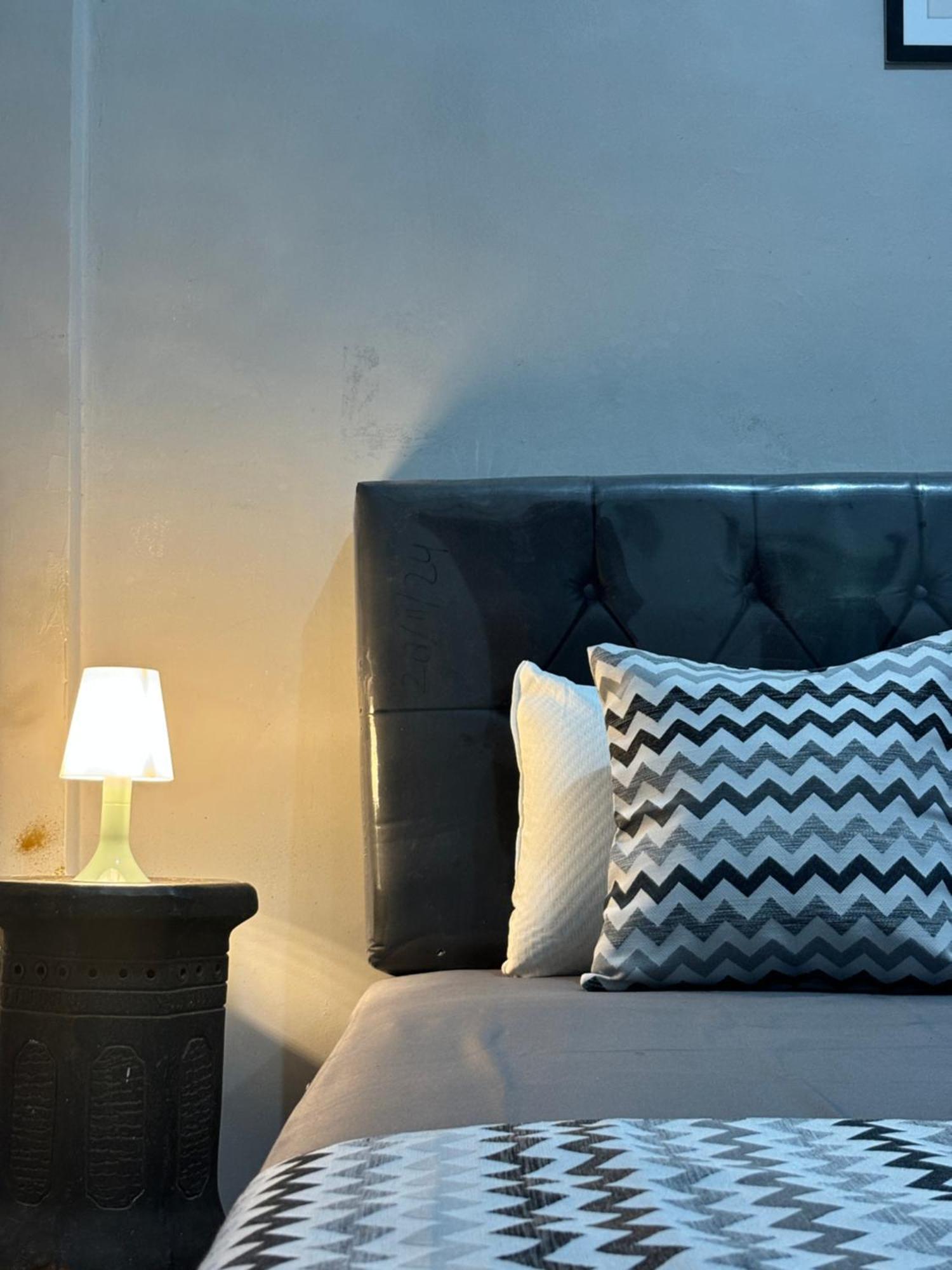 Jogja Day Inn Yogyakarta Eksteriør bilde